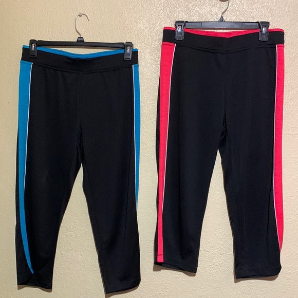 made for life Pants & Jumpsuits Made For Life Capris Pants Bundle